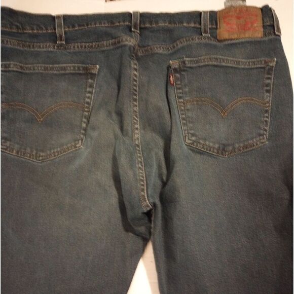 - Levi's 505 straight medium wash jeans - Picture 9 of 11